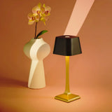 Eleganza™ Candeeiro de mesa