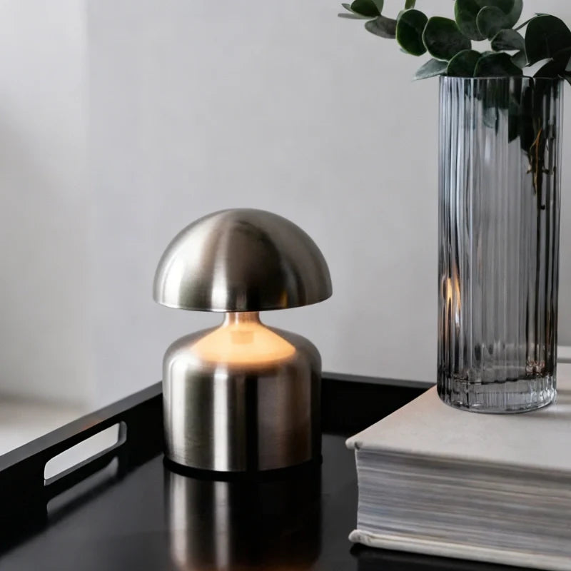 Auralis™ Lâmpada de mesa