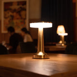Candeeiro de mesa de bar retro