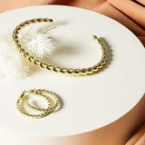 Twisted Bracelet | Gold