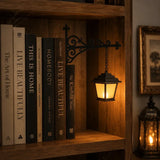StoryCharm™ Candeeiro Estante