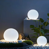 Luminária esférica de jardim