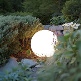 Luminária esférica de jardim