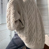 Women's Oversized Cable Knit Sweater — Warm Autumn Jumper