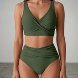 Elena Marell | Formuojantis bikinis